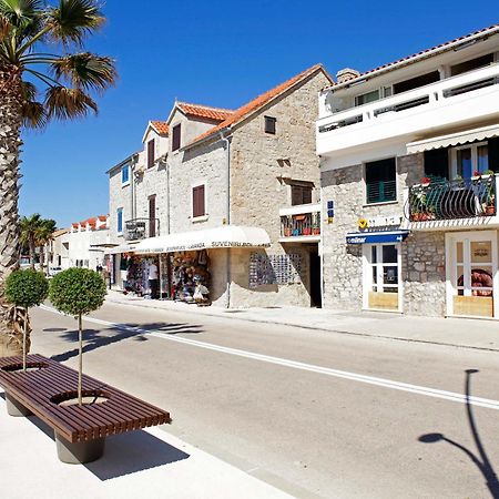 Amazing Waterfront Apartments Bol Esterno foto