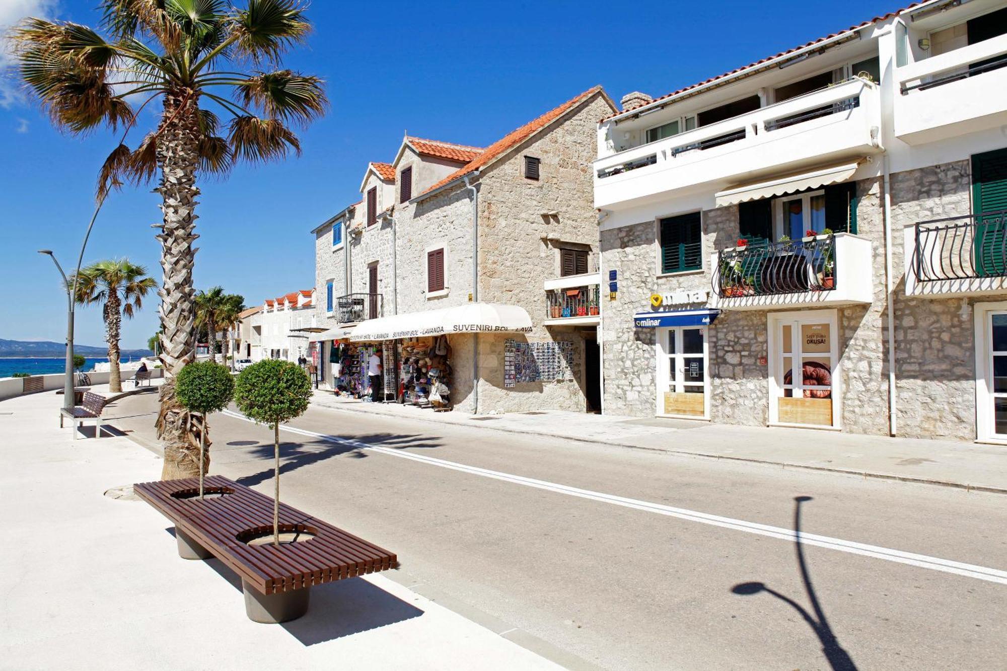 Amazing Waterfront Apartments Bol Esterno foto