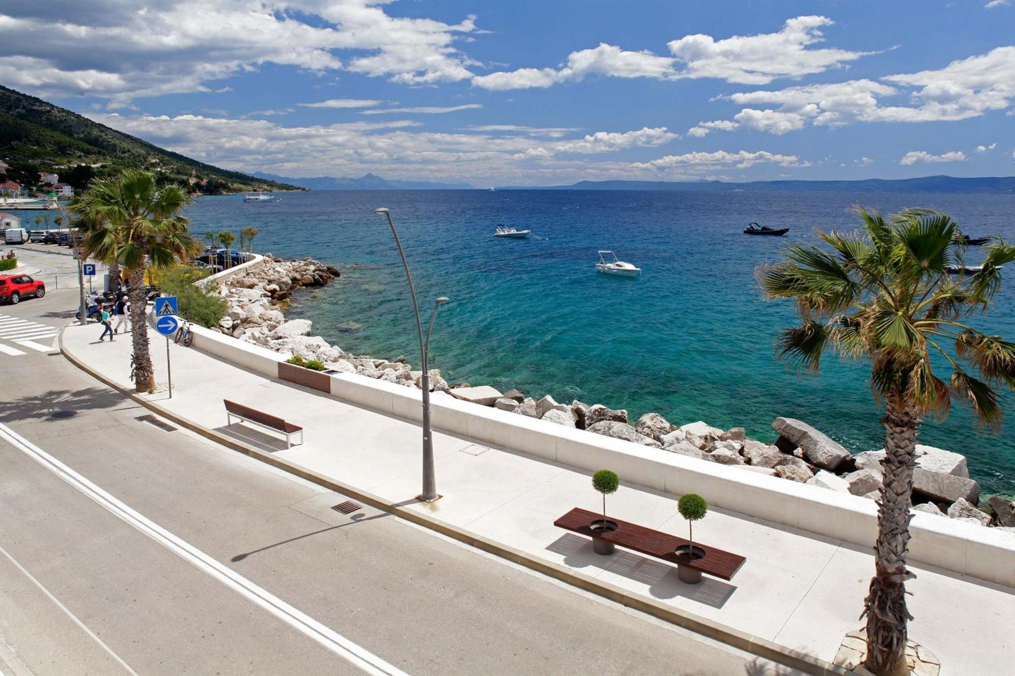 Amazing Waterfront Apartments Bol Esterno foto