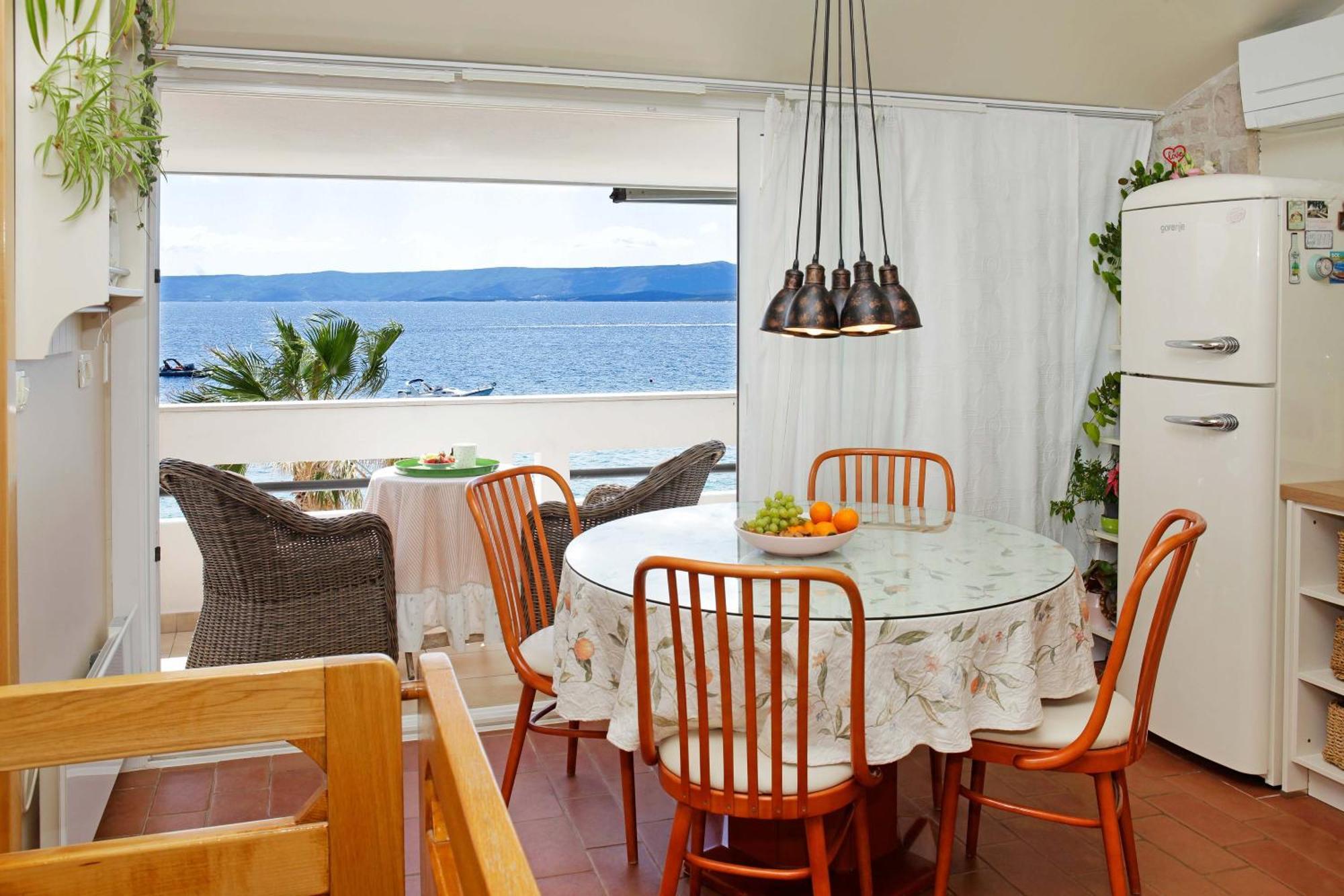 Amazing Waterfront Apartments Bol Esterno foto