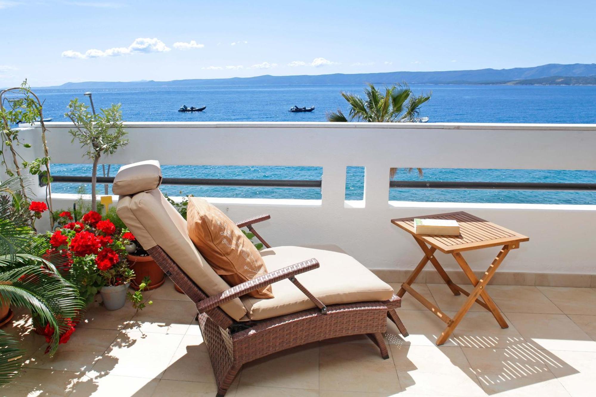 Amazing Waterfront Apartments Bol Esterno foto