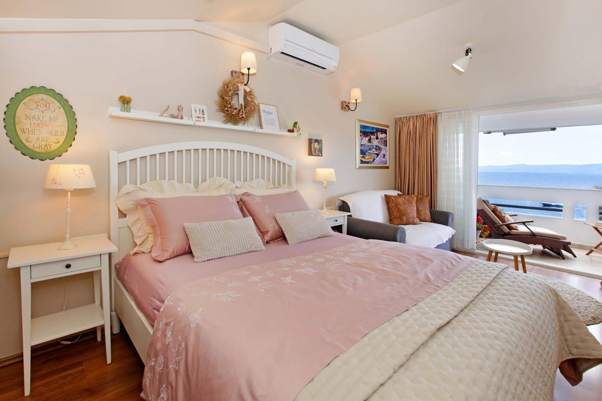Amazing Waterfront Apartments Bol Esterno foto