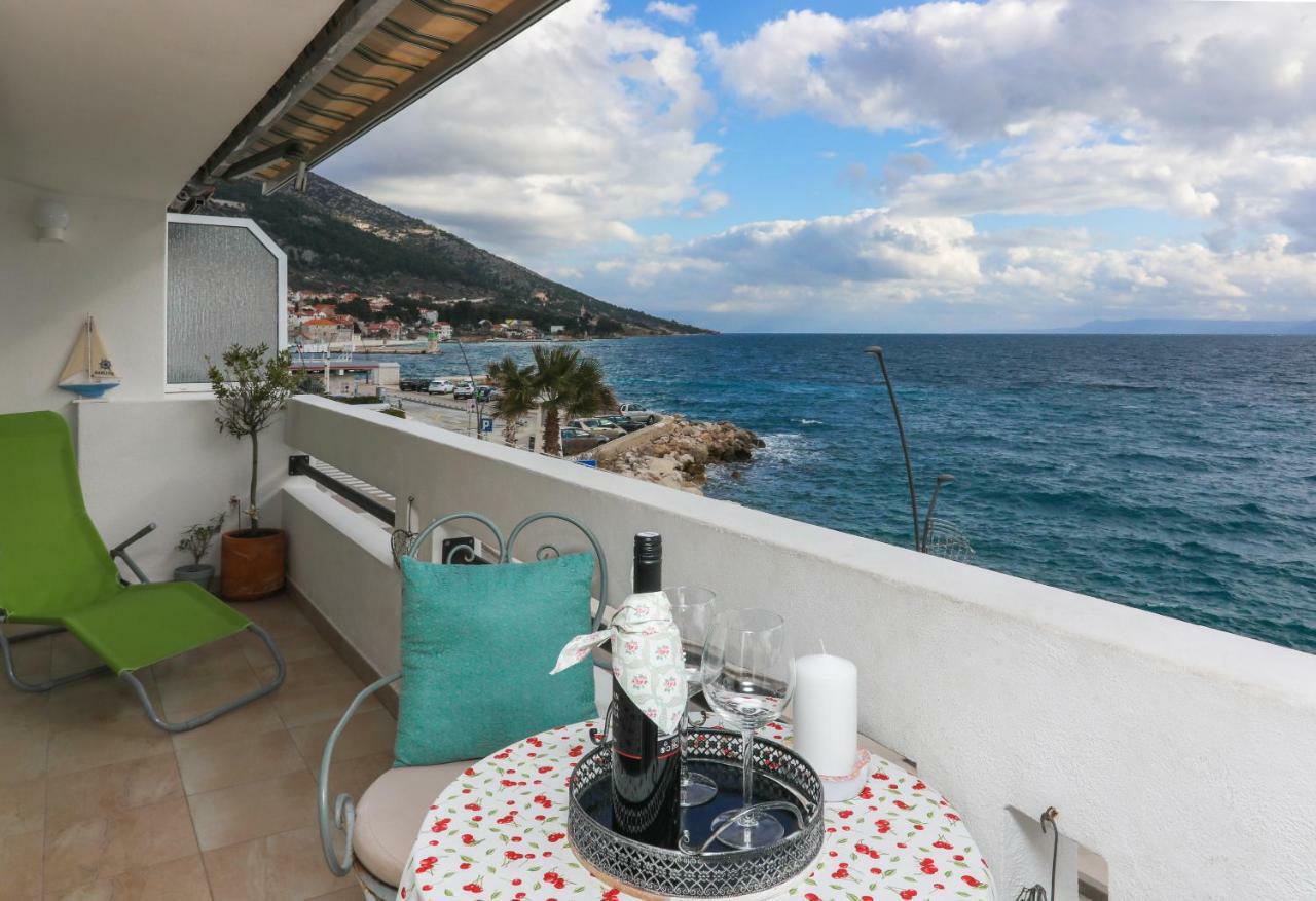 Amazing Waterfront Apartments Bol Esterno foto