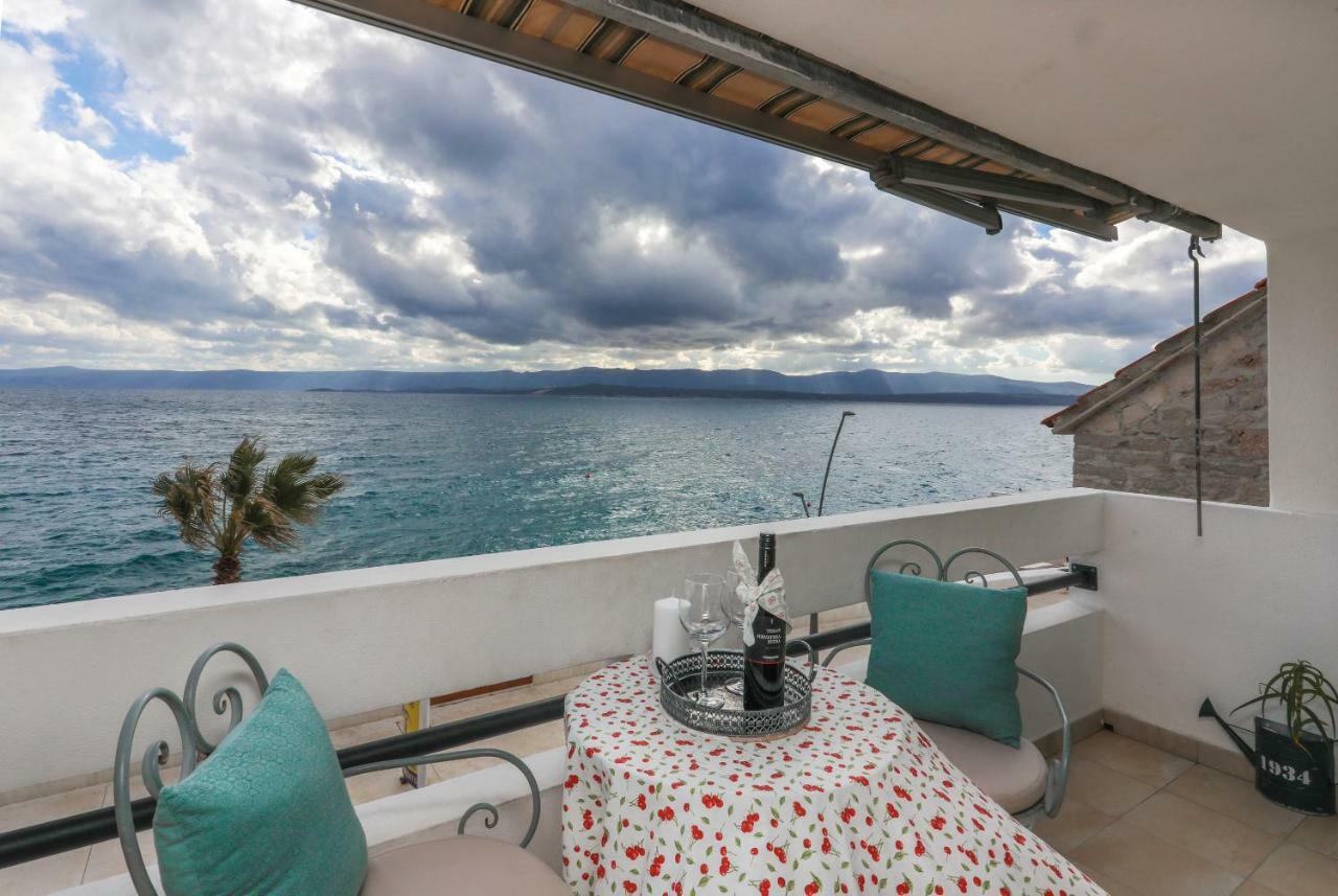 Amazing Waterfront Apartments Bol Esterno foto